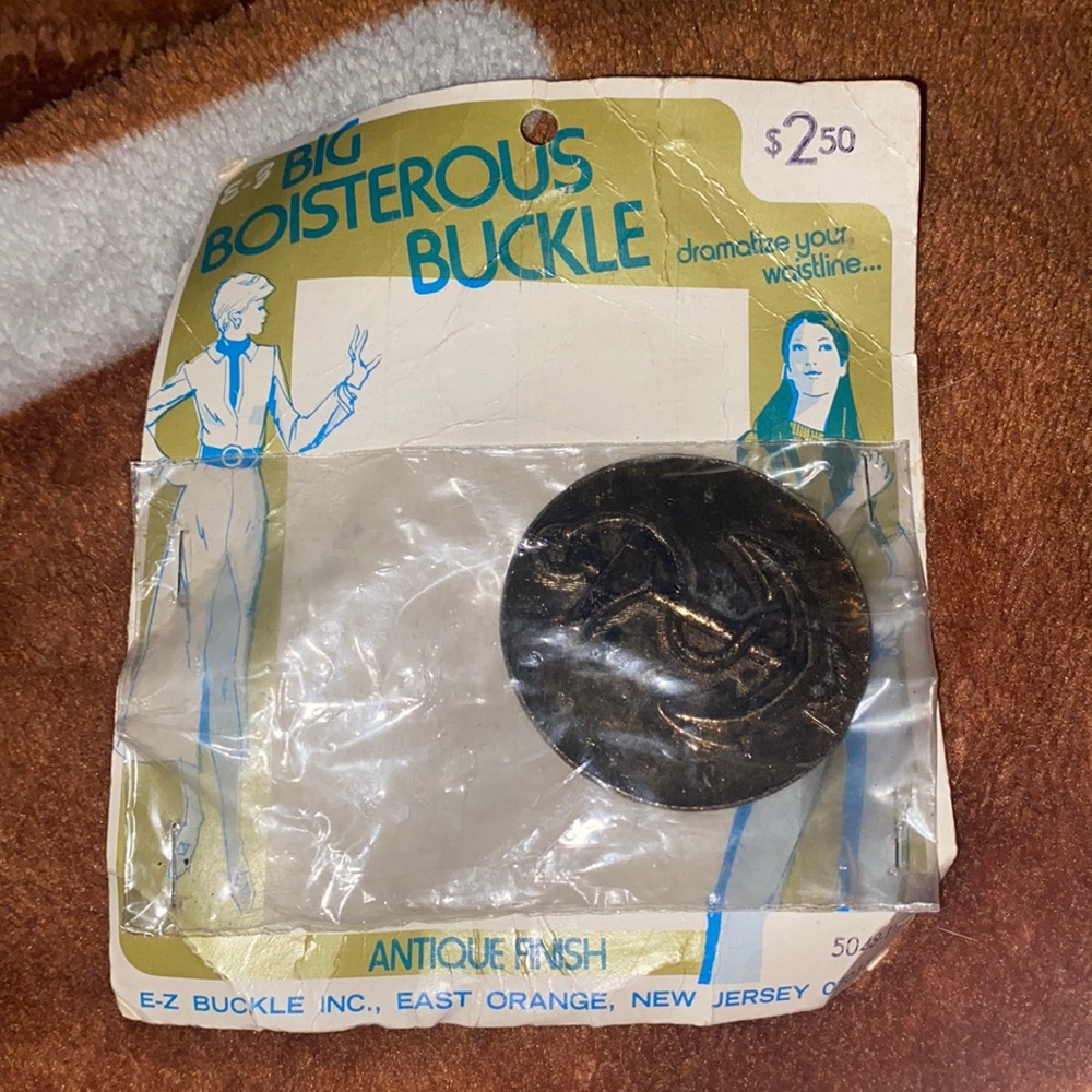 Big boisterous buckle